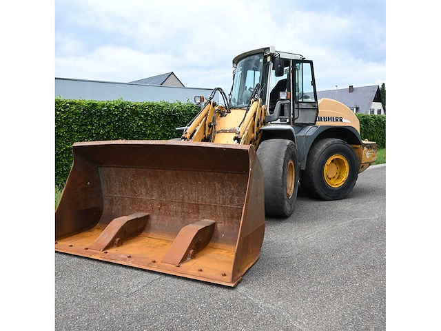 Liebherr - 2004 - l534 - shovel - afbeelding 22 van  23