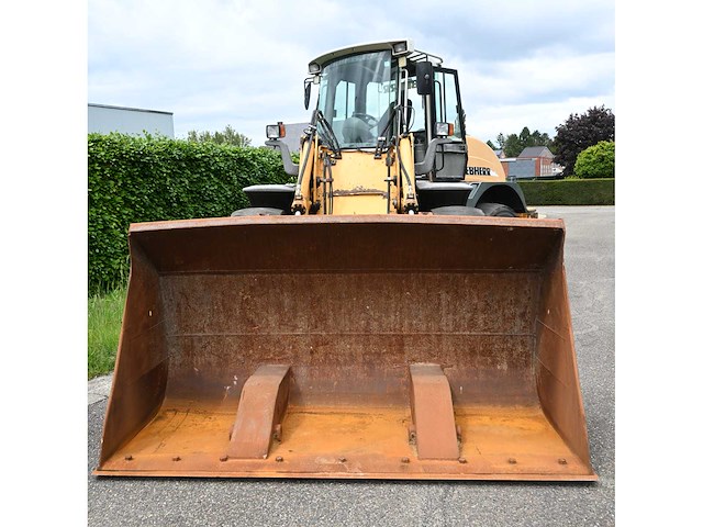 Liebherr - 2004 - l534 - shovel - afbeelding 23 van  23