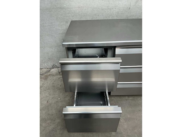 Liebherr - frtsvg 7566 - verrijdbare koelwerkbank - afbeelding 6 van  7