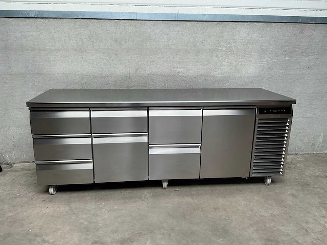 Liebherr - frtsvg 7584 - verrijdbare koelwerkbank - afbeelding 2 van  6