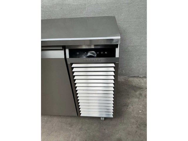 Liebherr - frtsvg 7584 - verrijdbare koelwerkbank - afbeelding 4 van  6