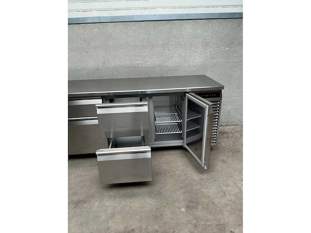 Liebherr - frtsvg 7584 - verrijdbare koelwerkbank - afbeelding 5 van  6