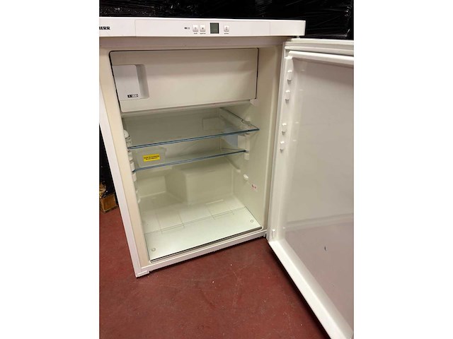 Liebherr - premium - laboratory refrigerator - afbeelding 2 van  3