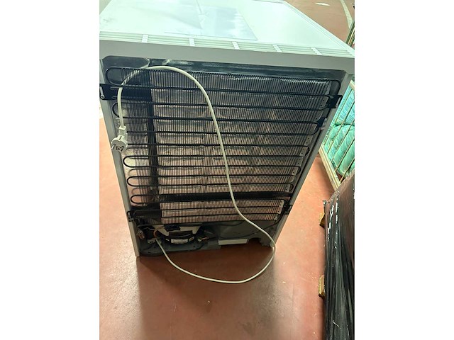 Liebherr - premium - laboratory refrigerator - afbeelding 3 van  3