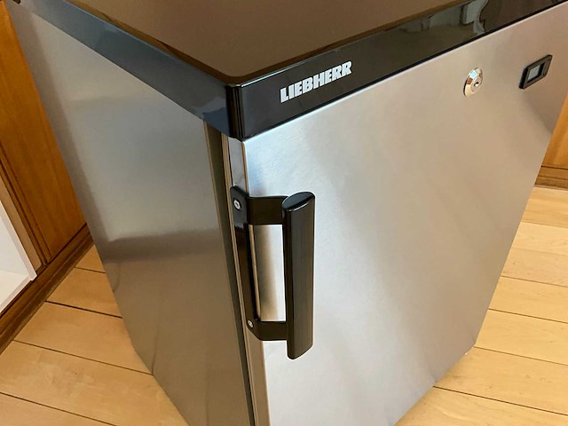 Liebherr fkvesf 1805 horeca koelkast - afbeelding 3 van  7