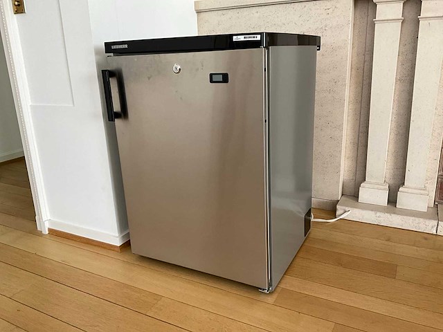 Liebherr fkvesf 1805 horeca koelkast - afbeelding 1 van  8