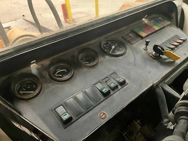 Liebherr l 521 wiellader - afbeelding 24 van  39