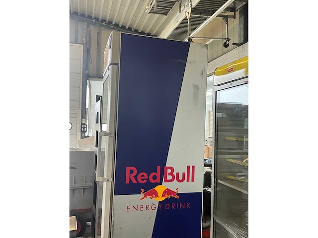 Liebherr megacooler vitrinekoeler red bull - afbeelding 8 van  8