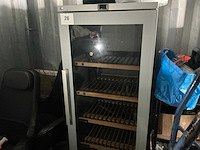 Liebherr wijnklimaatkast - afbeelding 1 van  6