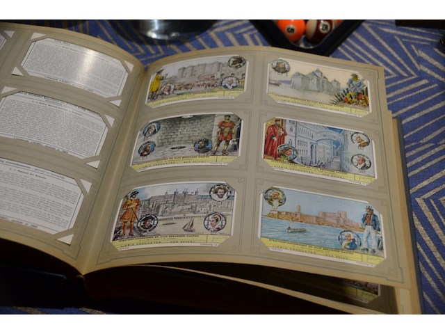 Liebig chromos boek met losse plaatjes - afbeelding 2 van  4