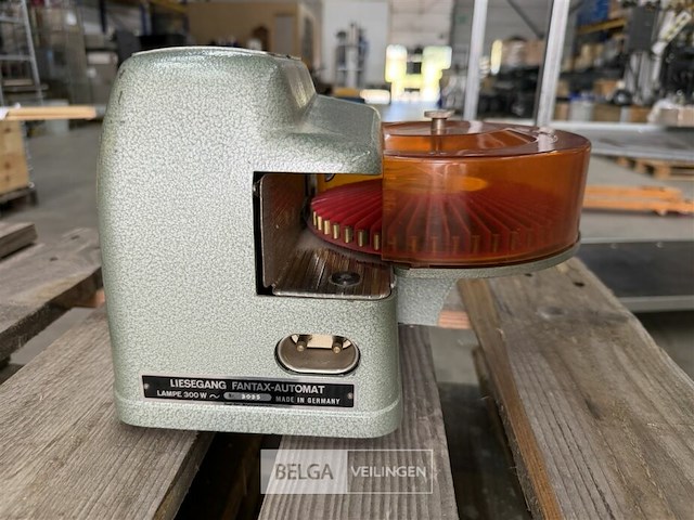 Liesegang fantax diaprojector + carrousel - afbeelding 4 van  5