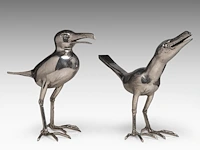 Liévin d'ydewalle (1937), 'oiseaux moqueurs', a pair of metal sculptures, signed, h 33-34 cm