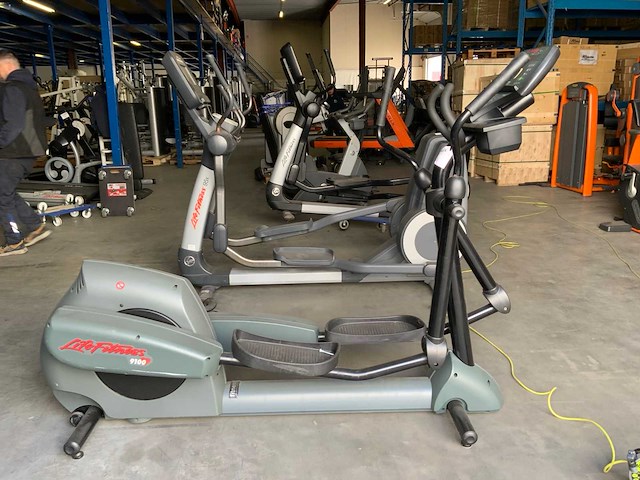 Life fitness 9100 elliptical crosstrainer - afbeelding 1 van  3