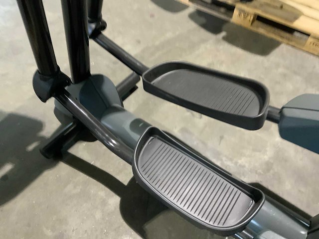 Life fitness 9500hr elliptical crosstrainer - afbeelding 4 van  5