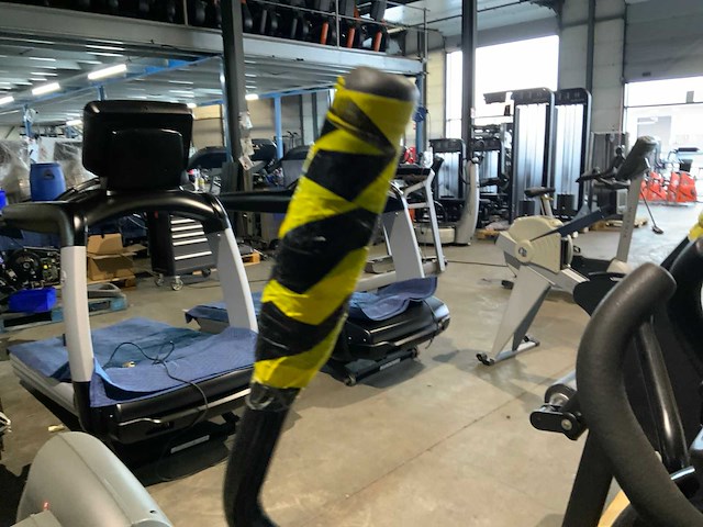 Life fitness 9500hr elliptical crosstrainer - afbeelding 3 van  5