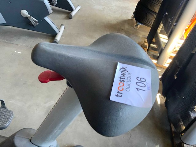 Life fitness 95c enage uprightbike home trainer - afbeelding 2 van  6