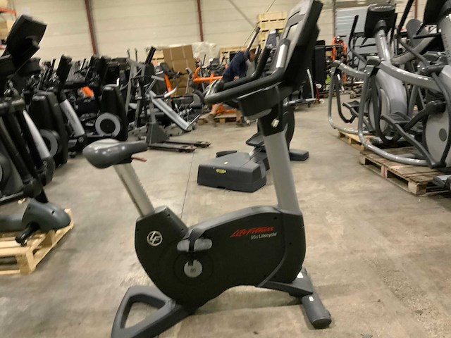 Life fitness 95c inspire uprightbike home trainer - afbeelding 1 van  3
