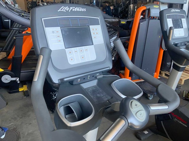 Life fitness 95c inspire uprightbike home trainer - afbeelding 3 van  5