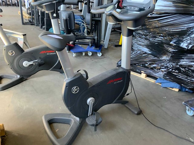 Life fitness 95c inspire uprightbike home trainer - afbeelding 2 van  5