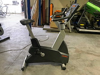 Life fitness 95c integrity uprightbike home trainer - afbeelding 3 van  5