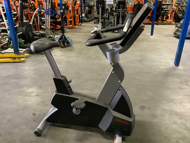 Life fitness 95c integrity uprightbike home trainer - afbeelding 5 van  5