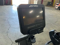 Life fitness 95cc discover se3 hd recumbent bike home trainer - afbeelding 3 van  5