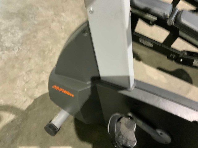 Life fitness 95ci integrity upright bike home trainer - afbeelding 5 van  5
