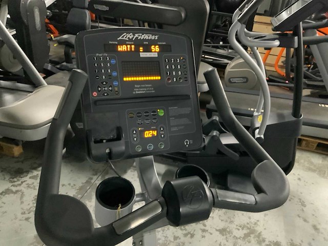 Life fitness 95ci integrity uprightbike home trainer - afbeelding 6 van  6