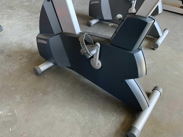 Life fitness 95ci silverline uprightbike home trainer - afbeelding 5 van  5