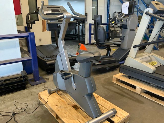 Life fitness 95ci silverline uprightbike home trainer - afbeelding 5 van  5