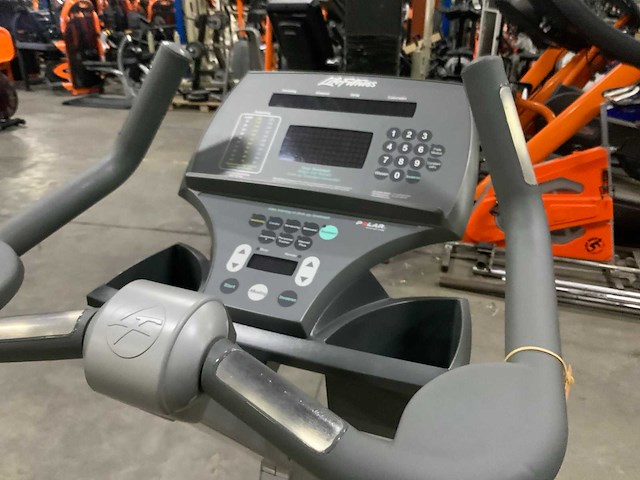 Life fitness 95ci silverline uprightbike home trainer - afbeelding 5 van  5
