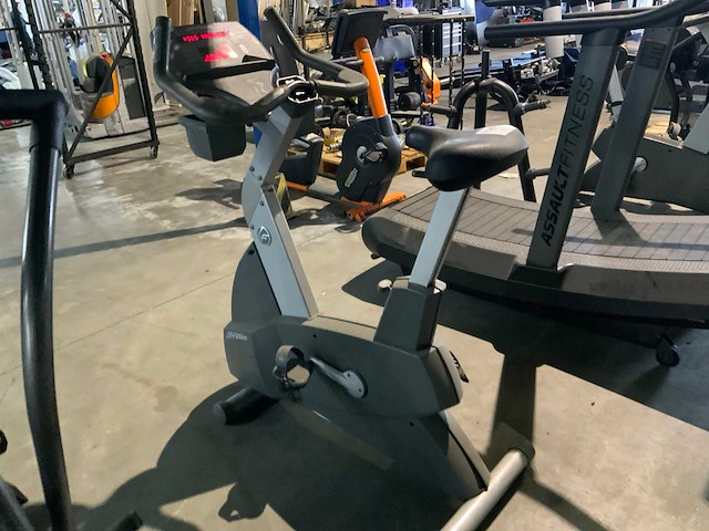 Life fitness 95ci sliverline uprightbike home trainer - afbeelding 5 van  5