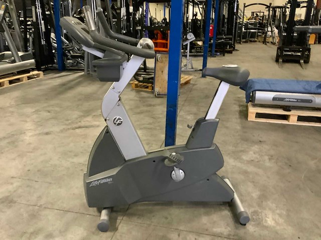Life fitness 95ci sliverline uprightbike home trainer - afbeelding 1 van  5