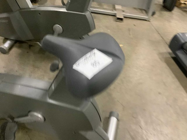 Life fitness 95ci uprightbike home trainer - afbeelding 2 van  6