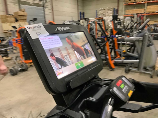 Life fitness 95t discover se2 treadmill loopband - afbeelding 2 van  5