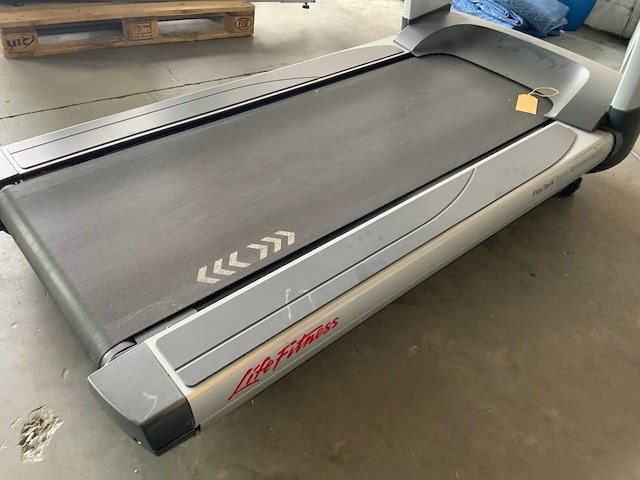 Life fitness 95t engage treadmill loopband - afbeelding 6 van  7