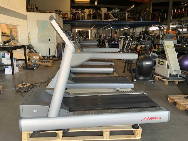 Life fitness 95ti silverline treadmill loopband - afbeelding 1 van  4