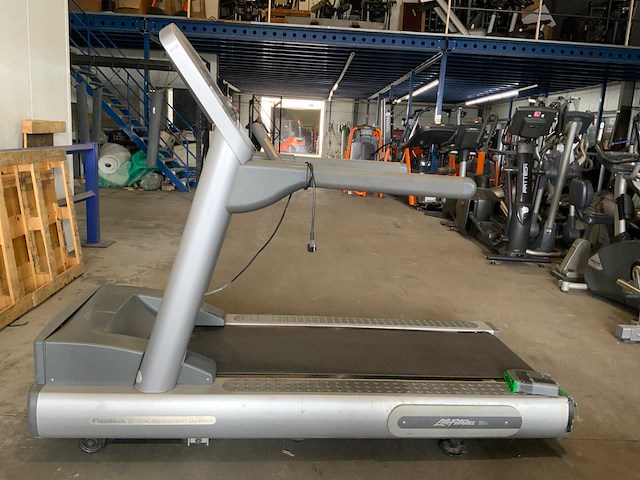 Life fitness 95ti treadmill loopband - afbeelding 1 van  3