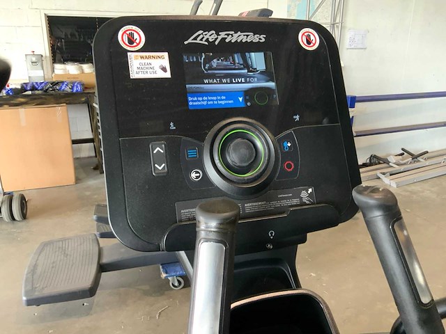 Life fitness 95x discover si elliptical crosstrainer - afbeelding 2 van  3