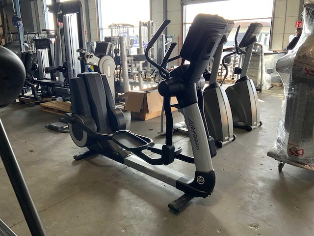 Life fitness 95x discover si elliptical crosstrainer - afbeelding 3 van  3