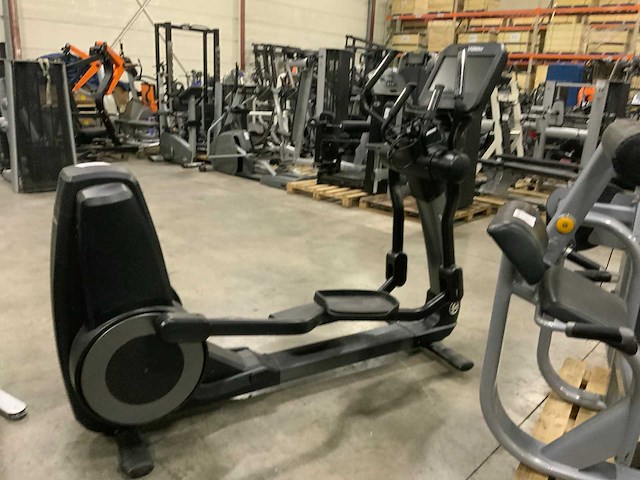 Life fitness 95x disover se 2 elliptical crosstrainer - afbeelding 2 van  5