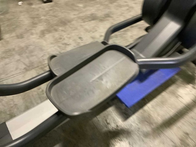 Life fitness 95x engage elliptical crosstrainer - afbeelding 2 van  3