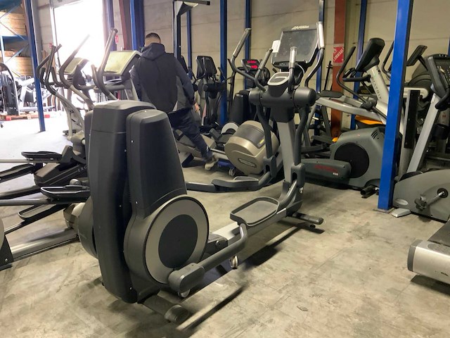 Life fitness 95x engage elliptical crosstrainer - afbeelding 3 van  3