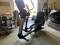 Life fitness 95x engage elliptical crosstrainer - afbeelding 6 van  6