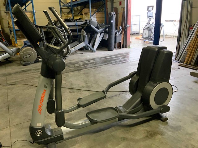 Life fitness 95x inspire elliptical crosstrainer - afbeelding 6 van  6