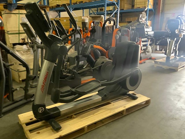 Life fitness 95x inspire elliptical crosstrainer - afbeelding 1 van  6