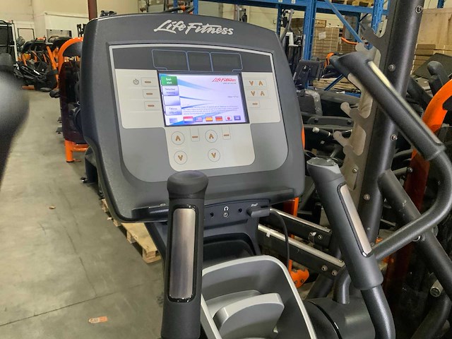 Life fitness 95x inspire elliptical crosstrainer - afbeelding 6 van  6