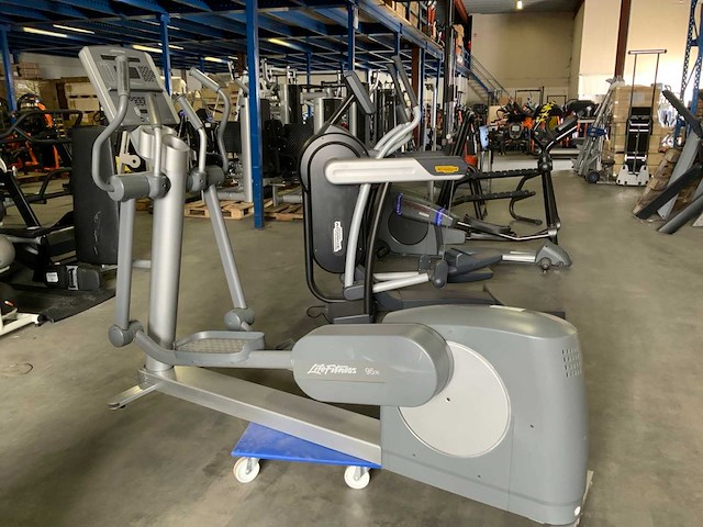 Life fitness 95xi elliptical crosstrainer - afbeelding 1 van  4