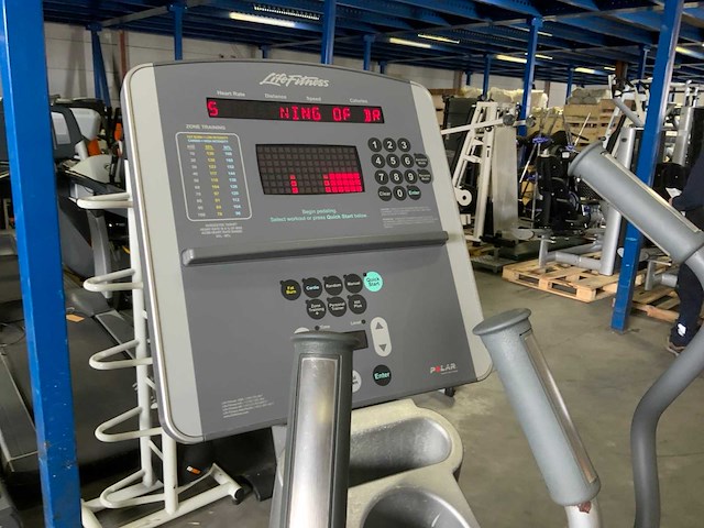 Life fitness 95xi elliptical crosstrainer - afbeelding 2 van  4