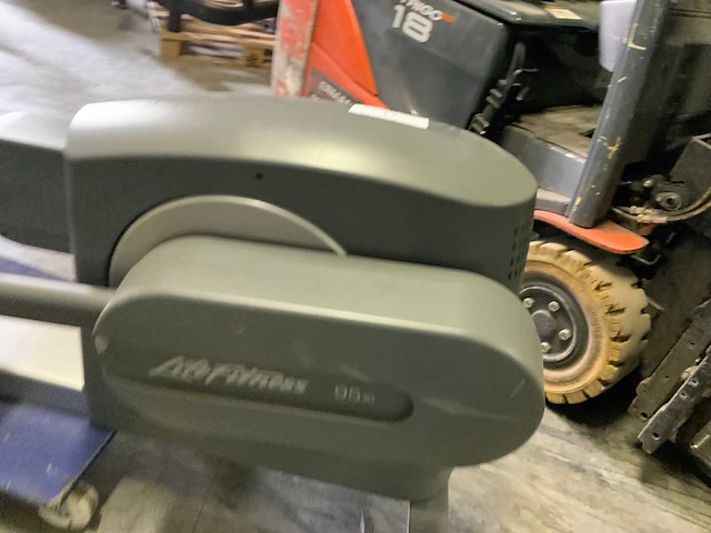 Life fitness 95xi silverline elliptical crosstrainer - afbeelding 2 van  5